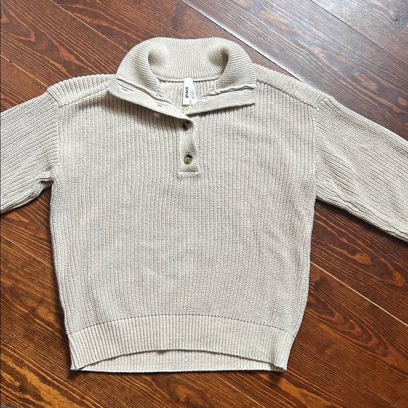Pact Cotton Henley Sweater NWOT - Picture 2 of 4